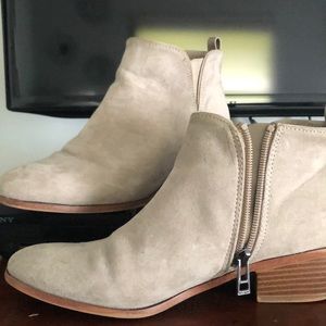 Sam & Libby light grey booties
